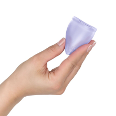 Багаторазова менструальна чаша – Fun Factory FUN CUP SIZE B, фіолетового кольору, діаметр 4.3 см, об’єм 30 мл