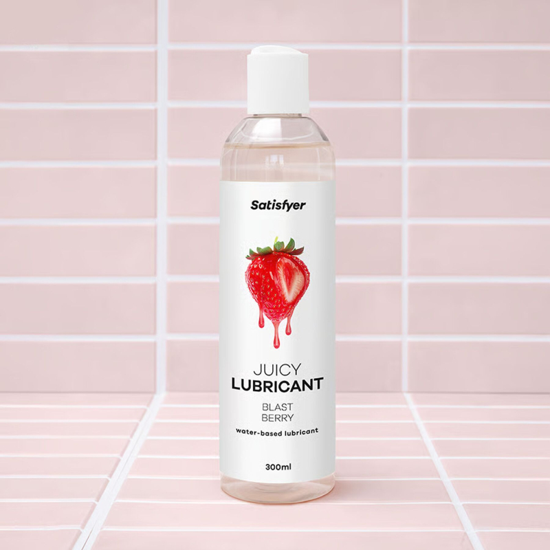 Лубрикант на водній основі з насиченим ягідним смаком – Satisfyer Juicy Lubricant Blast Berry, 300 мл
