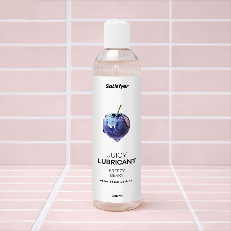 Лубрикант на водній основі з ягідним смаком – Satisfyer Juicy Lubricant Breezy Berry, 300 мл