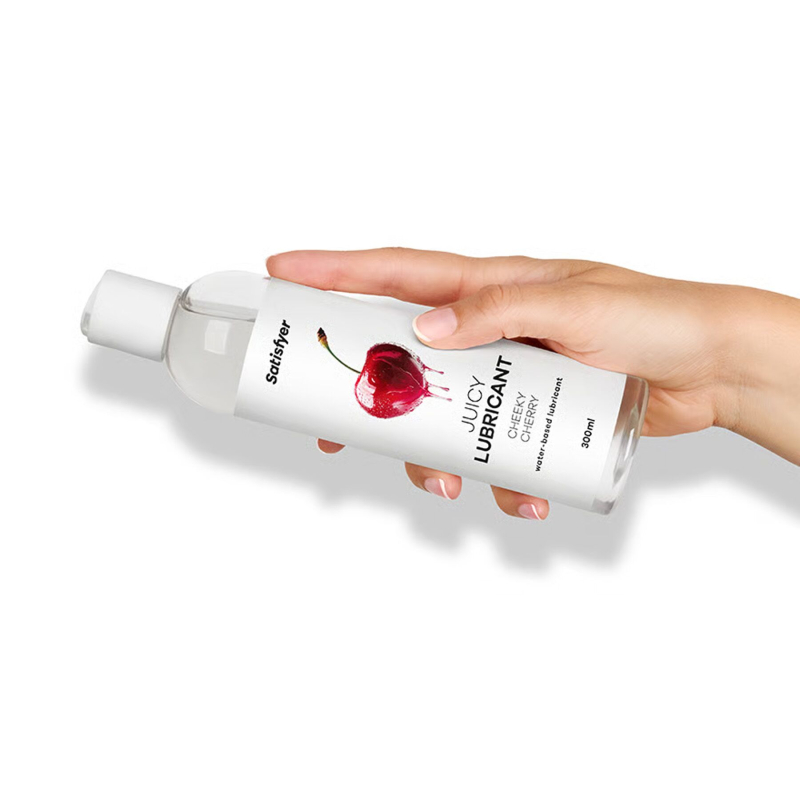 Лубрикант на водній основі зі смаком вишні – Satisfyer Juicy Lubricant Cheeky Cherry, 300 мл