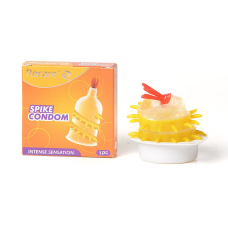 Насадка на член з вусиками та спіраллю шипів – Recare Spike Condom, жовтого кольору