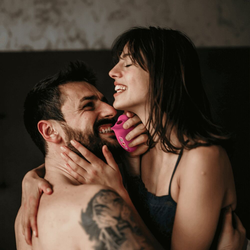 Перезаряджуваний вакуумний стимулятор – Fun Factory Belle, малинового кольору, 11 режимів
