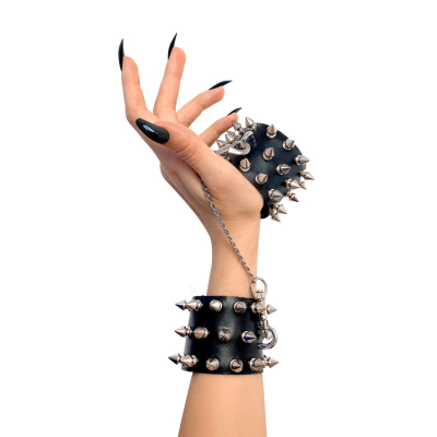 Наручники з шипами Art of Sex – Rose Spiked Leather Handcuffs, натуральна шкіра