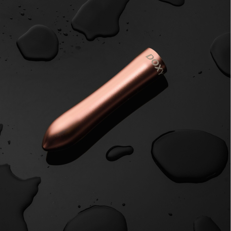 Мощная виброкуля – DOXY ROSE GOLD – в металлическом кейсе, 7 вибро-режимов, ультрагладкая
