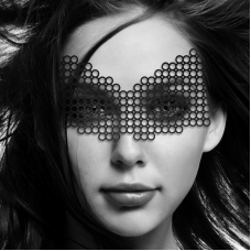 Маска на обличчя Bijoux Indiscrets – Erika Mask, вінілова, клейове кріплення, без зав'язок