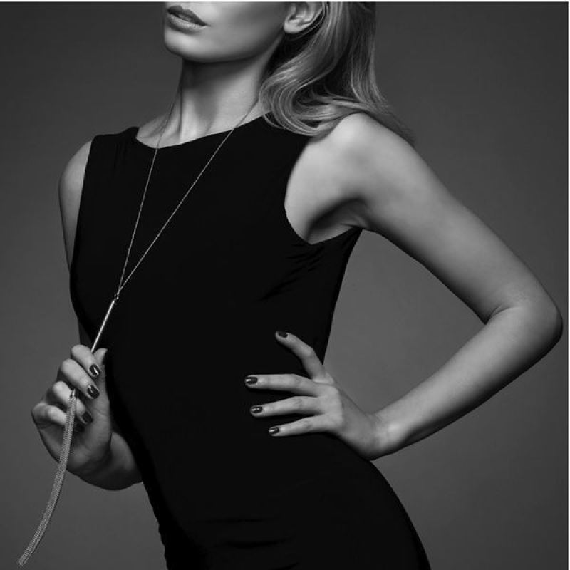 Ланцюжок–батіг на шию Bijoux Indiscrets MAGNIFIQUE Necklace Whip – Золотистий, прикраса для тіла