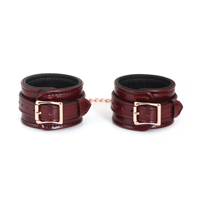 Кожаные щиколотки Liebe Seele Wine Red Ankle Cuffs, съемная цепочка-крепление