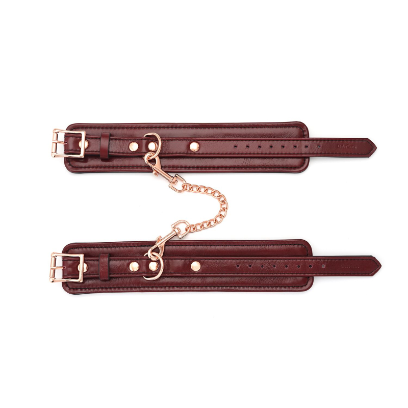 Кожаные щиколотки Liebe Seele Wine Red Ankle Cuffs, съемная цепочка-крепление